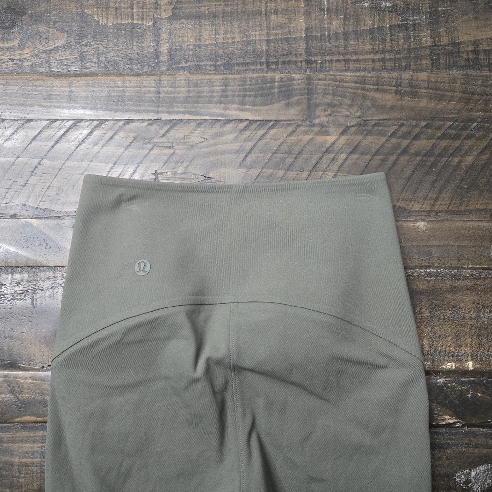 LULULEMON‎ Smooth Fit Pull On Crop Pants | 0 - Picture 2 of 9